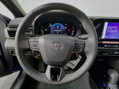 2026 Toyota Camry — photo 15 view