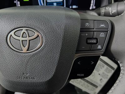 2026 Toyota Camry — photo 17 view