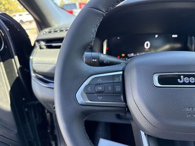 2026 Jeep Compass — photo 14 view