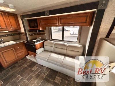 2014 Fleetwood RV Tioga Ranger - Photo 15