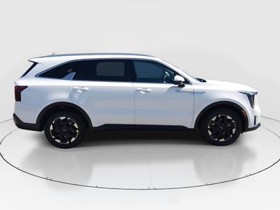 2024 Kia Sorento - Photo 8