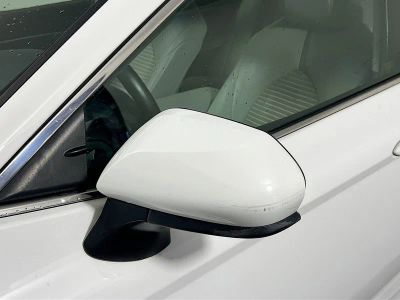 2018 Toyota Camry — photo 10 view
