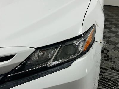 2018 Toyota Camry — photo 9 view