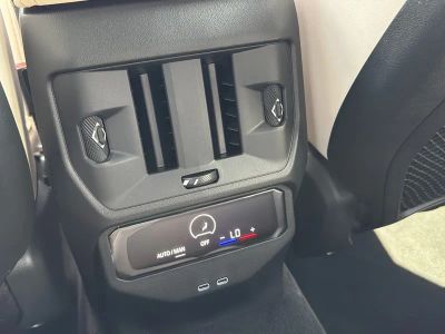 2026 BMW X3 — photo 19 view