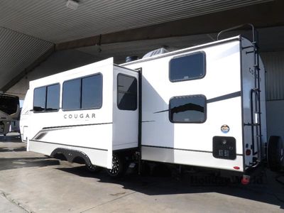 2025 Keystone Cougar Half-Ton - Photo 24