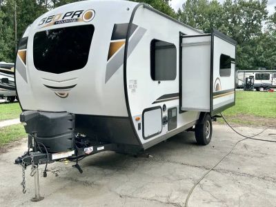 2021 Forest River Geopro G19FBS — front three-quarter view
