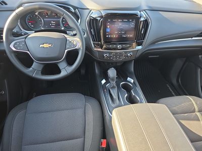 2023 Chevrolet Traverse — photo 12 view
