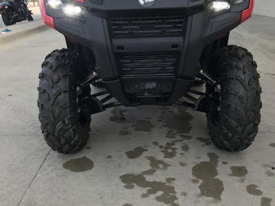 2026 Can-Am Outlander DPS 700 - Photo 10