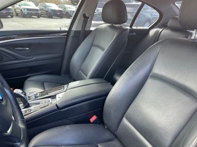 2016 BMW 5 Series — photo 9 view