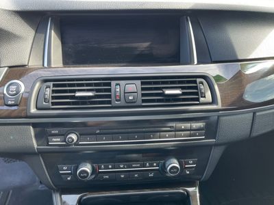 2016 BMW 5 Series — photo 11 view