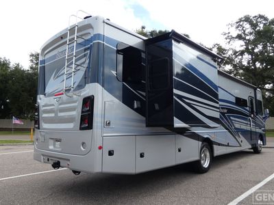 2026 Fleetwood Bounder - Photo 3