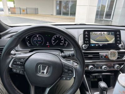 2020 Honda Accord - Photo 8