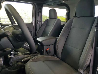 2026 Jeep Wrangler — photo 18 view