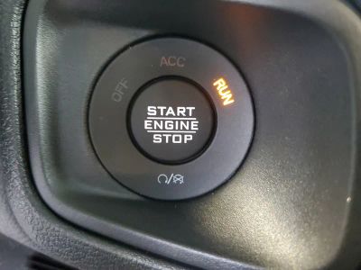 2026 Jeep Wrangler — photo 30 view