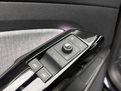 2024 Volkswagen ID.4 - Photo 9