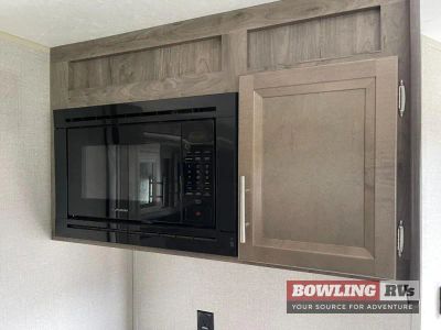 2020 Aurora 33RLTS — photo 16 view