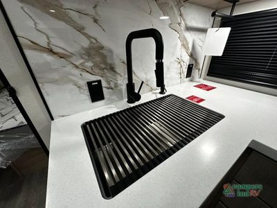 2026 Grand Design Imagine — photo 18 view