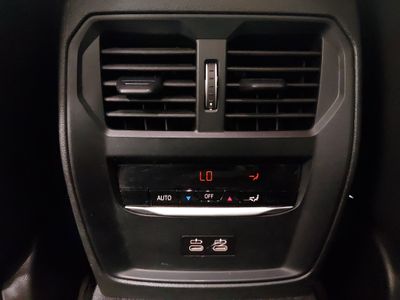 2024 BMW 3 Series - Photo 26