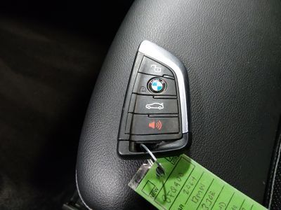 2024 BMW 3 Series - Photo 15