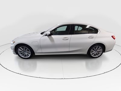 2024 BMW 3 Series - Photo 4