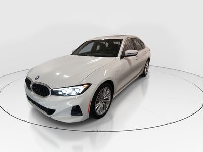 2024 BMW 3 Series - Photo 3