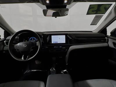 2025 Toyota Camry — photo 27 view