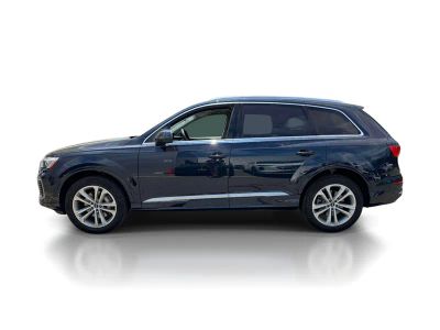 2025 Audi Q7 — detail view