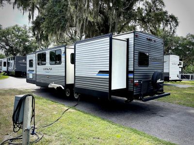 2023 Coachmen Catalina — rear three-quarter view