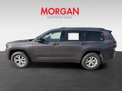 2023 Jeep Grand Cherokee L — engine compartment view