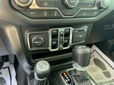 2026 Jeep Wrangler — photo 25 view