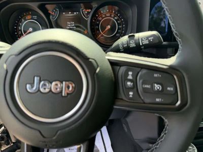 2026 Jeep Wrangler — photo 19 view