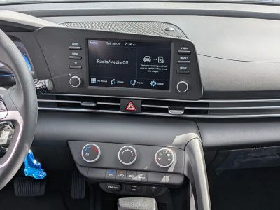 2026 Hyundai ELANTRA — photo 18 view