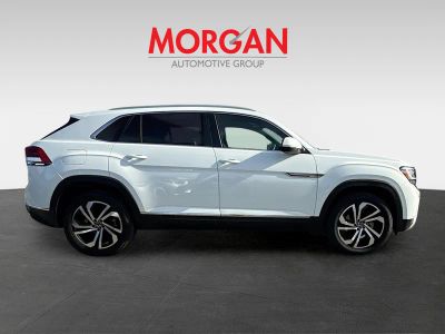 2022 Volkswagen Atlas Cross Sport — side profile view
