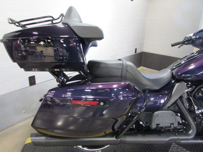 2025 Harley-Davidson FLHXU - Street Glide Ultra - Photo 11