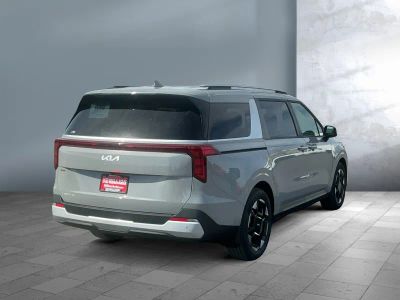 2026 Kia Carnival — engine compartment view