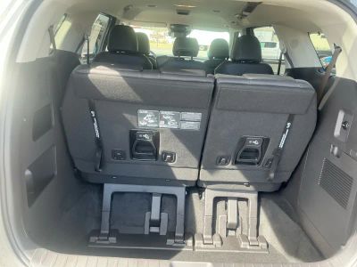 2026 Kia Carnival — photo 18 view