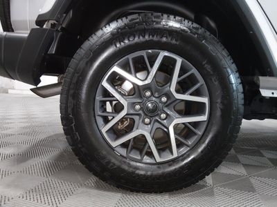 2024 Jeep Wrangler — photo 10 view