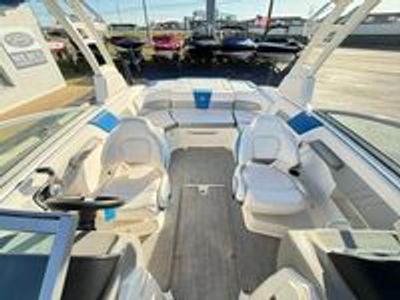 2019 Chaparral 23 Surf - Photo 12