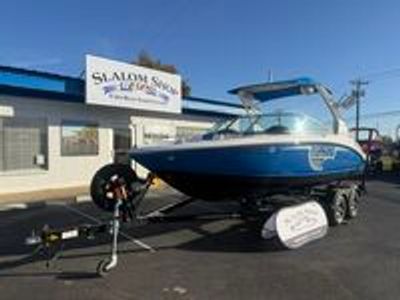 2019 Chaparral 23 Surf - Photo 3