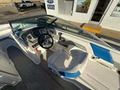 2019 Chaparral 23 Surf - Photo 17