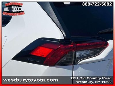 2024 Toyota RAV4 - Photo 14