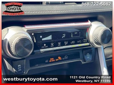 2024 Toyota RAV4 - Photo 34