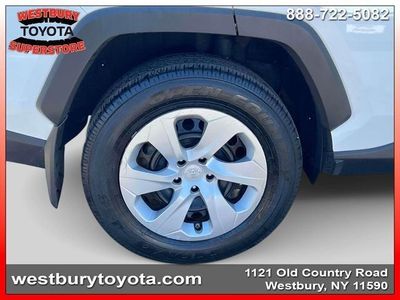 2024 Toyota RAV4 - Photo 15