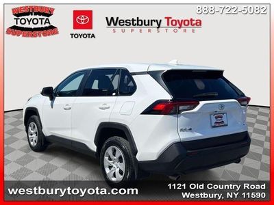 2024 Toyota RAV4 - Photo 12