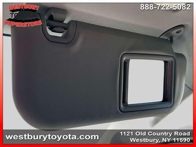 2024 Toyota RAV4 - Photo 32
