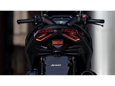 2026 Yamaha XMAX - Photo 13