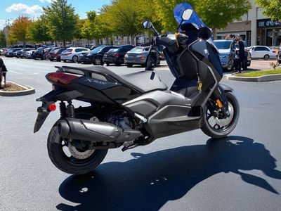 2026 Yamaha XMAX - Photo 3
