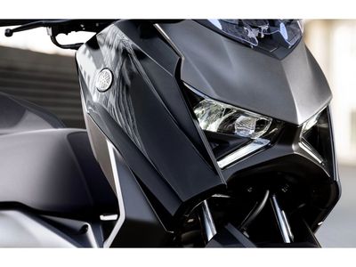 2026 Yamaha XMAX - Photo 15