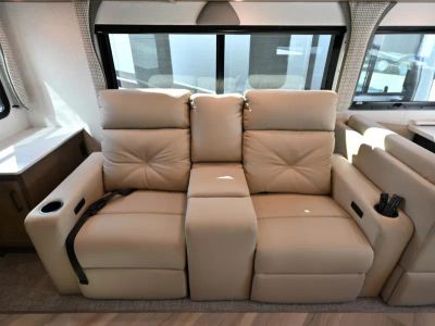 2026 Fleetwood BOUNDER - Photo 20
