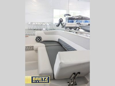 2025 Starcraft SVX OB CC - Photo 14